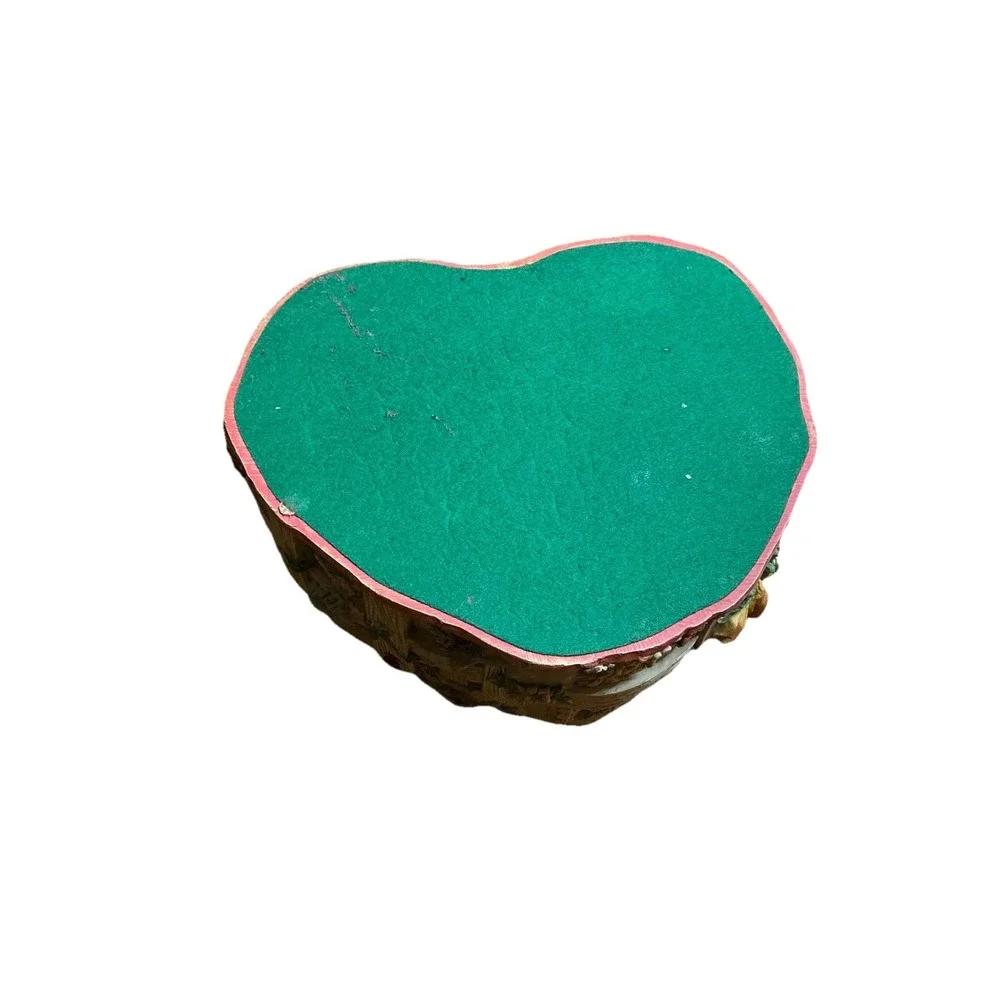 Vintage Heart Shaped Floral‎ Jewelry Trinket Box w/ Mirror Cottagecore